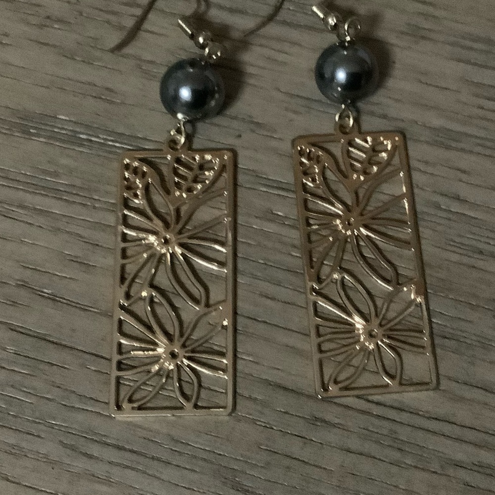 Hamilton Gold Tiare Earrings